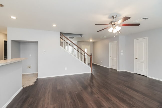 Photo - 1325 Forest Creek