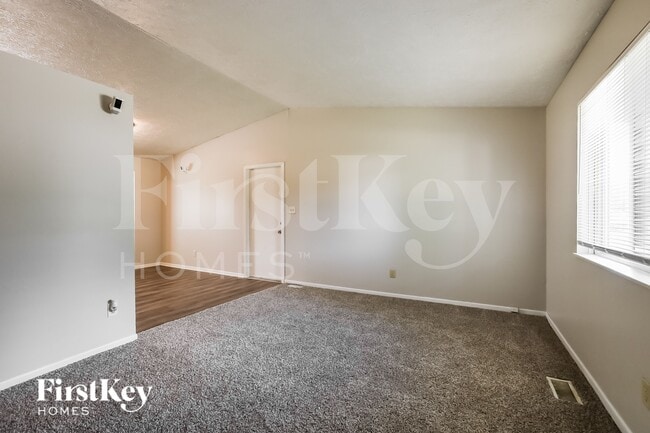 Photo - 5607 Northport Dr