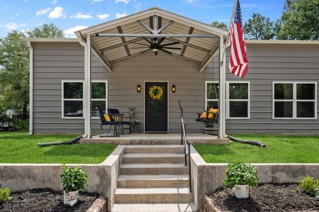 376 Jill St