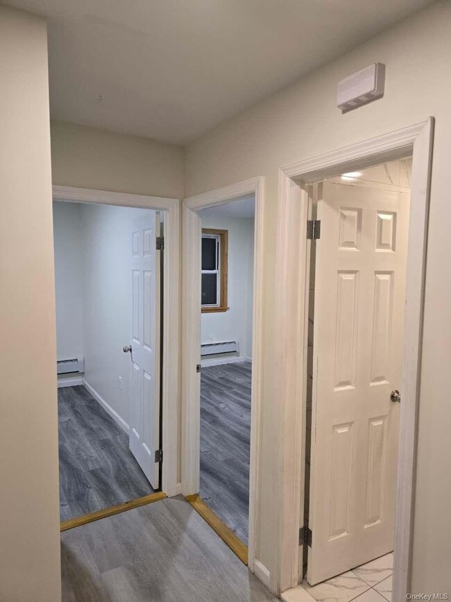 Photo - 57-22 Kissena Blvd