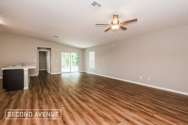 Photo - 5766 Baker Rd