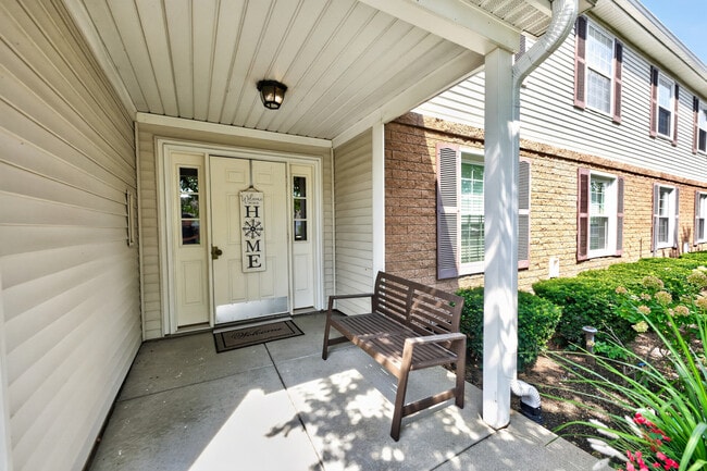 Photo - 665 Thorntree Ct Unit A-1