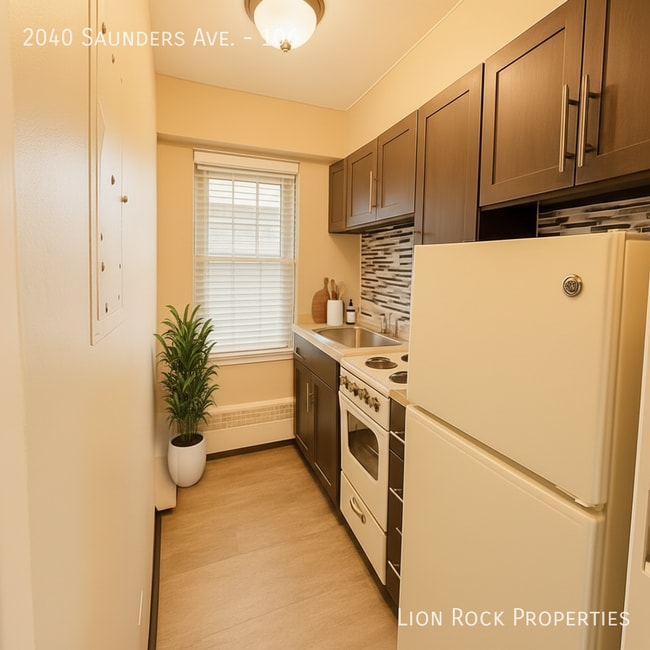 Photo - 2040 W Saunders Ave Unit 106