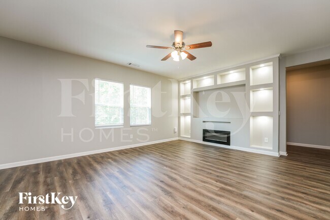 1271 Hudson Ct