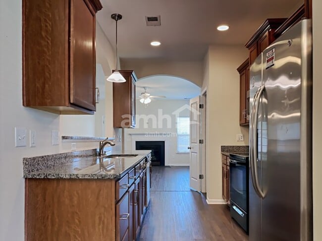 Photo - 9469 Bethsaida Ct