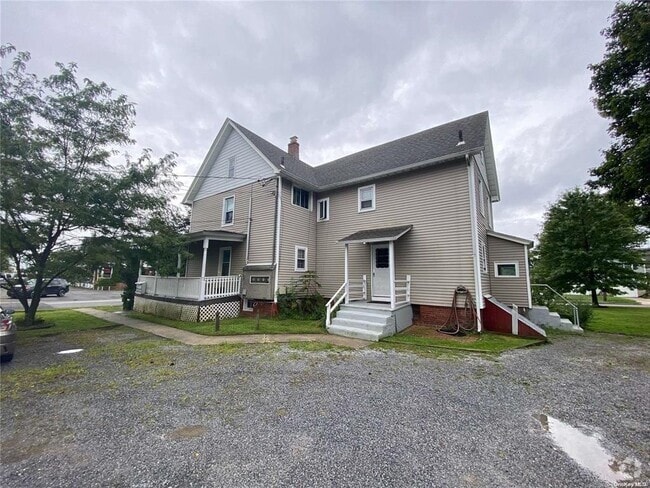 Building Photo - 721 S Wellwood Ave Rental