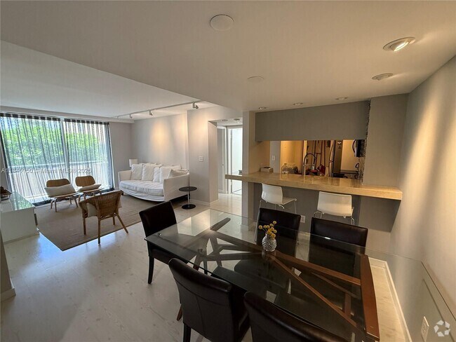 Building Photo - 770 Claughton Island Dr Unit 404 Rental