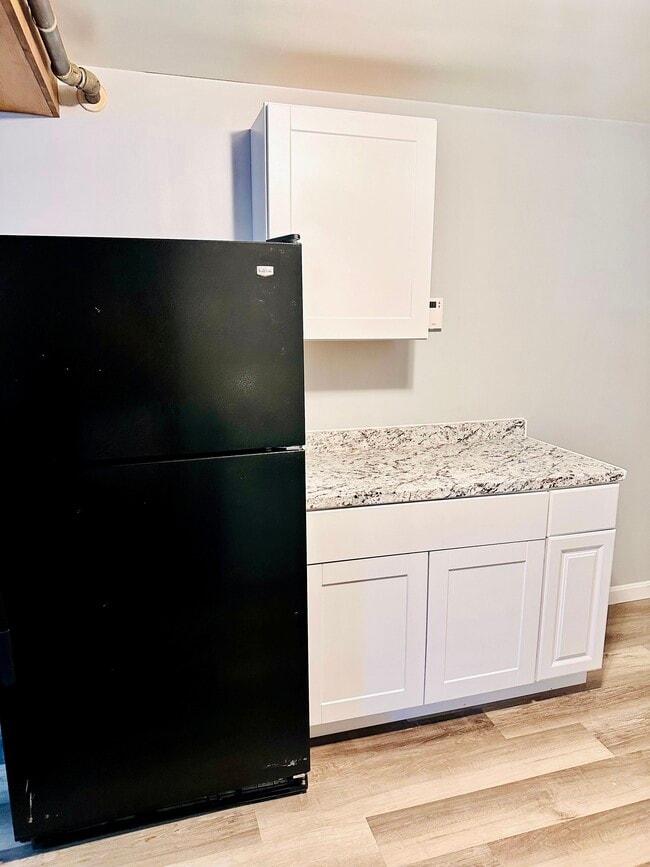 Photo - 646 Main Rd N Unit 1D