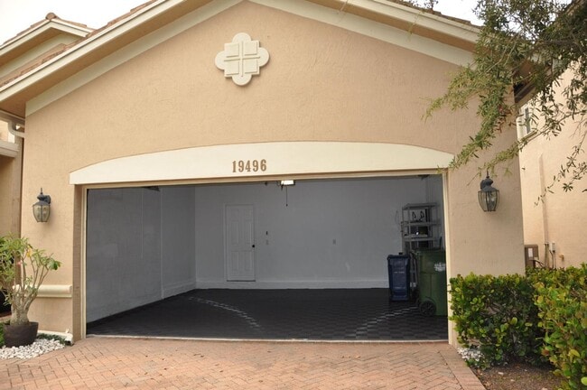 Photo - 19496 S Whitewater Ave