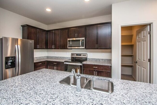 Photo - COMING SOON!! RECENTLY BUILT HOME IN MARICOPA!