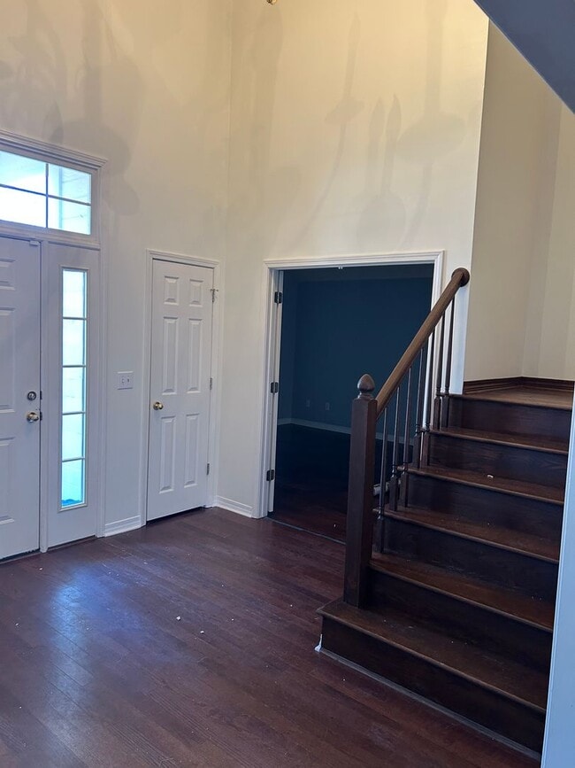 Photo - 89 Sir Henry Dr