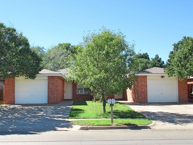 Photo - 7812 Avenue U Townhome