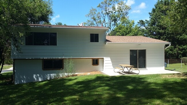 Photo - 4002 Blackpool Rd