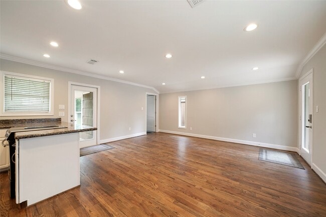 Photo - 1229 Timbergrove Ln