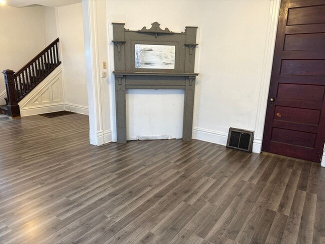 Photo - 404 W Washington St Apartamento Unidad 404- lower