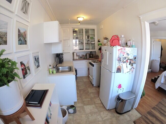 Photo - 1615 Commonwealth Ave