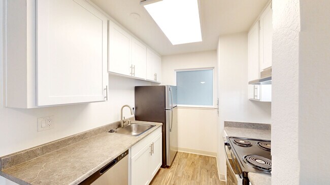 Photo - 521 Alameda del Prado Unit 324