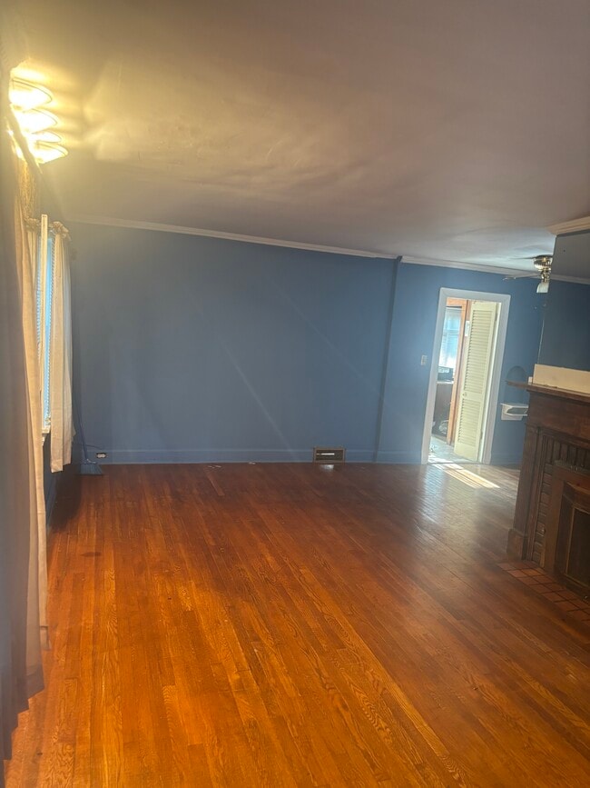 Building Photo - 984 Greenwood Ave Rental