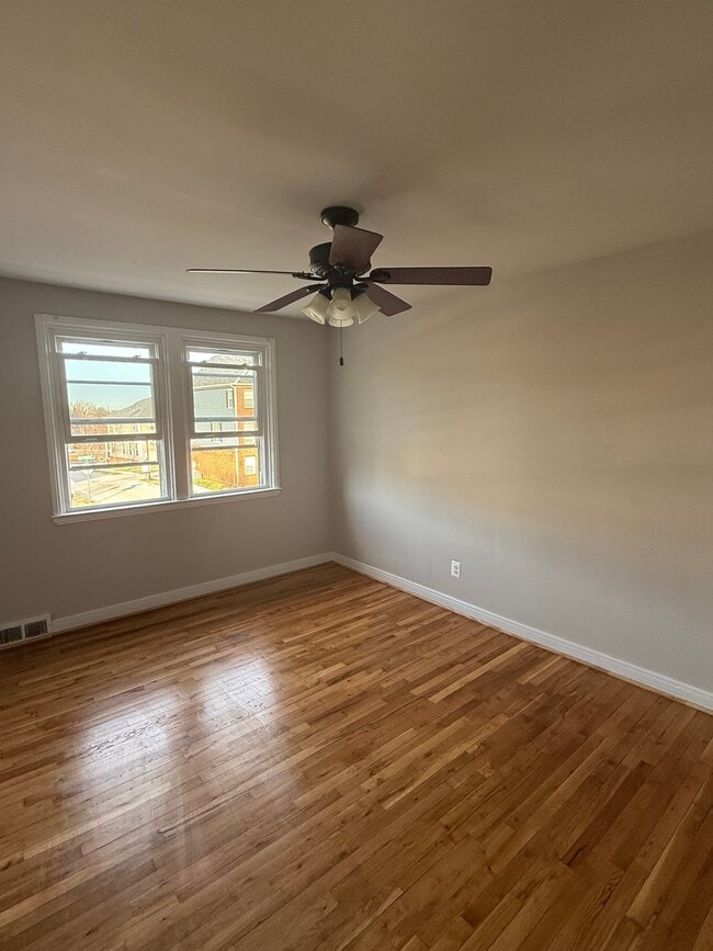 Photo - 4415 Old Frederick Rd