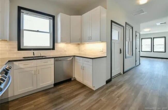 Photo - 77 Whiting St Unidad 2B