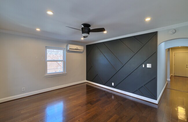 Photo - 4819 4th St NW Unit 2