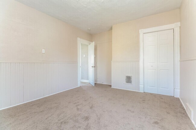 Photo - 1425 4th Ave