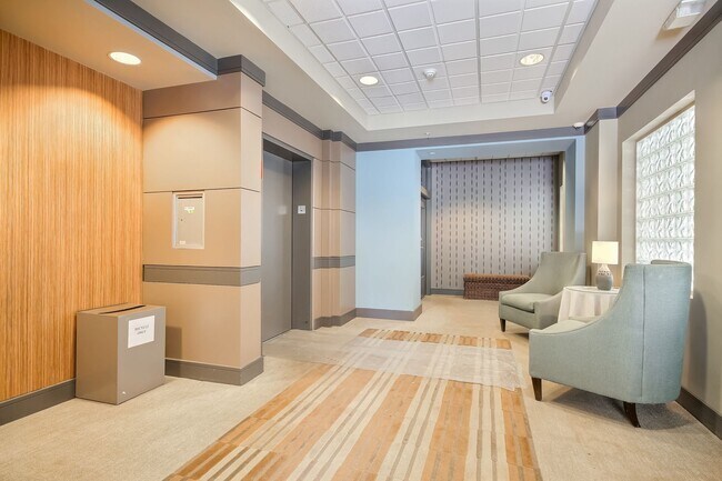 Photo - Views of Lake Union Gorgeous 2 bedroom with 2 decks Unit 310