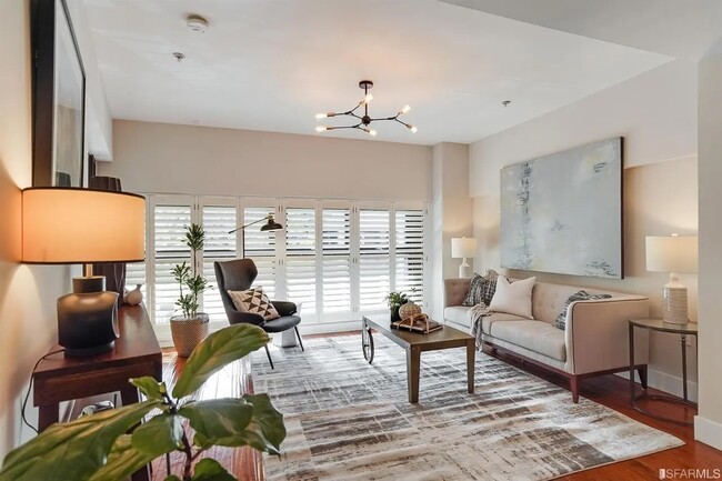 Photo - 1755 Broadway Unidad 22