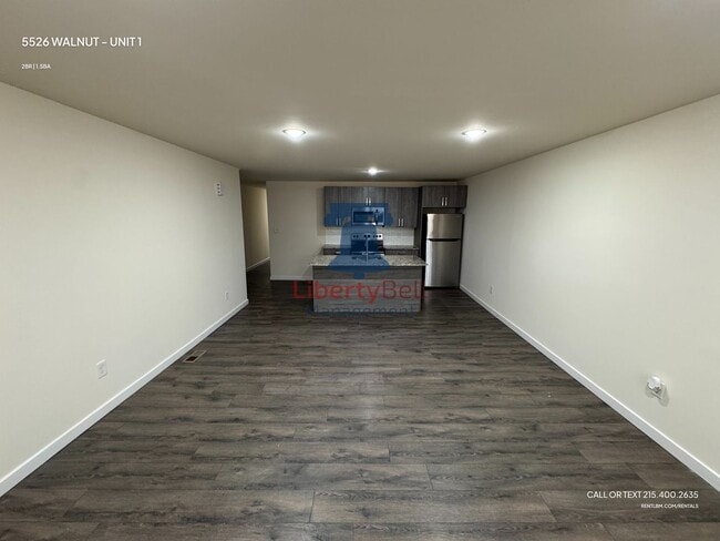 Building Photo - 5526 Walnut St Unit 1