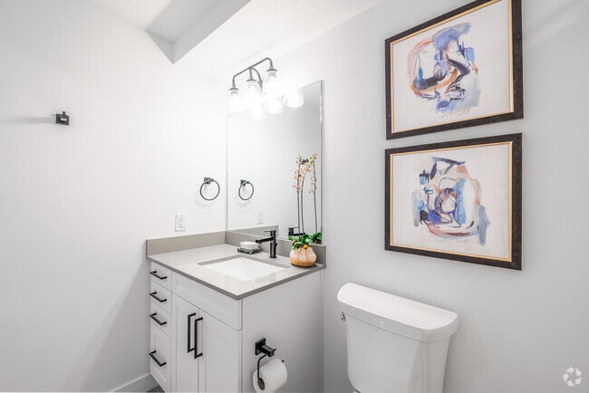 2BR, 2BA - 1,216SF - 1st Bathroom