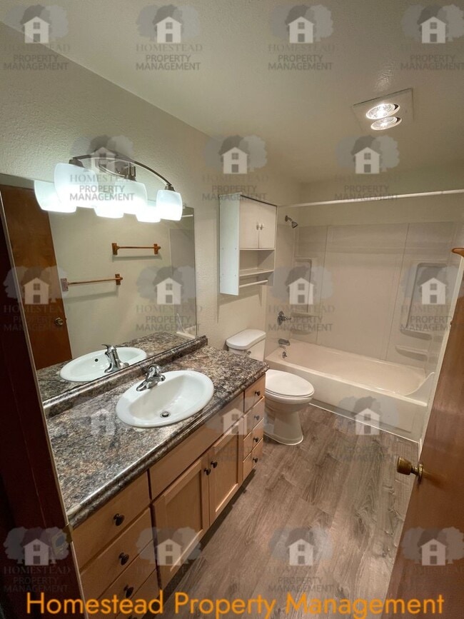 Photo - HARD TO FIND 4 BEDROOM!