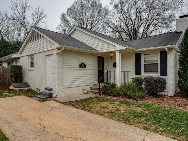 Photo - Charming 3-bedroom, 2-bathroom ranch-style home in the desirable Madison Park neighborhood!