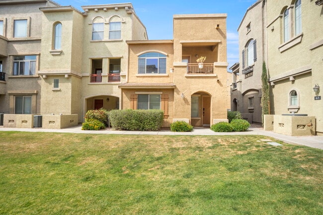 Photo - 16825 N 14th St