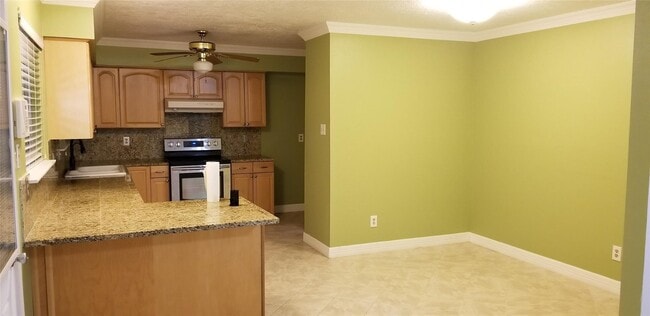 Photo - 6702 Lynngate Dr