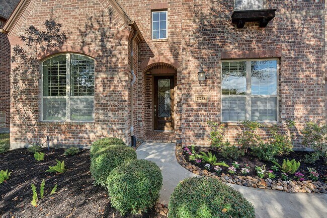 Photo - 28298 Calaveras Lake Dr