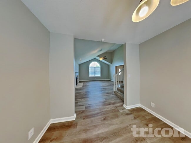 Photo - 1908 Sherman Court