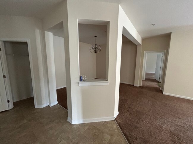 Photo - 812 Long Dr Unit H
