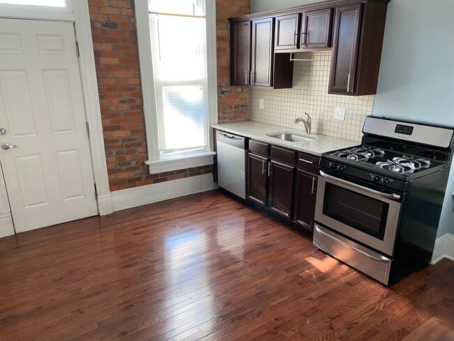 Photo - 1278 Neil Ave Unidad 1280