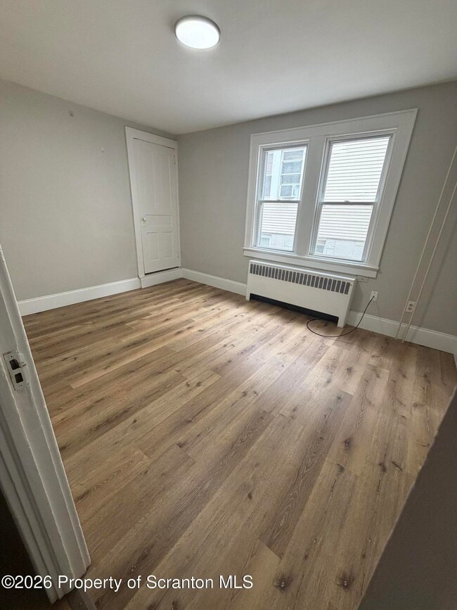 Photo - 77 St Clair St