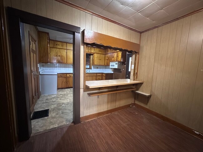 Photo - 217 Warrington-