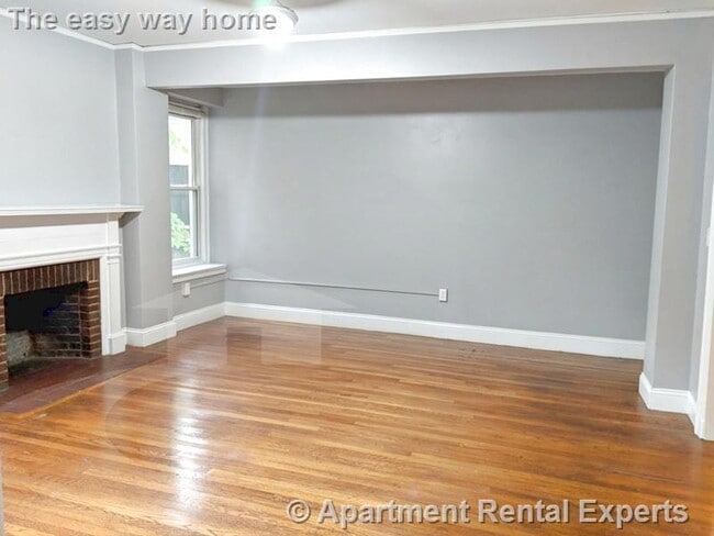 Photo - 7 Craigie Cir Unit #2