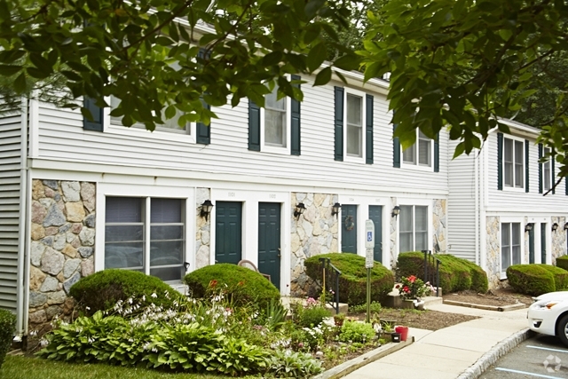 Woodhaven at South Brunswick - Woodhaven at South Brunswick Apartments