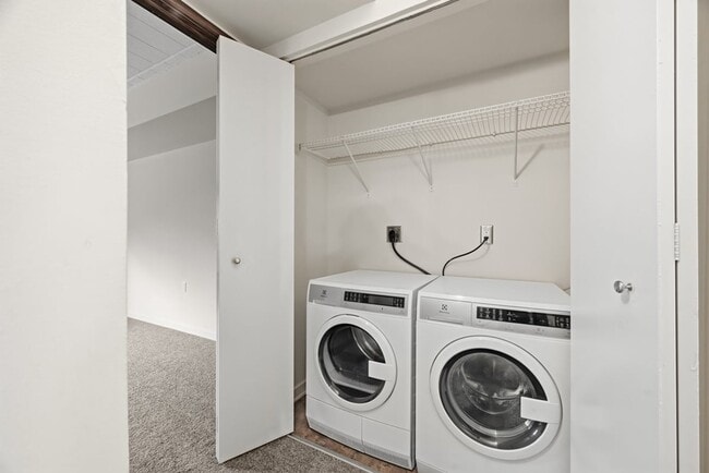 Pittsburgh In Unit Laundry - Bryn Mawr Apartments