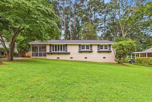 NW Brick Home in the Desirable Guilford Hi... - NW Brick Home in the Desirable Guilford Hi...