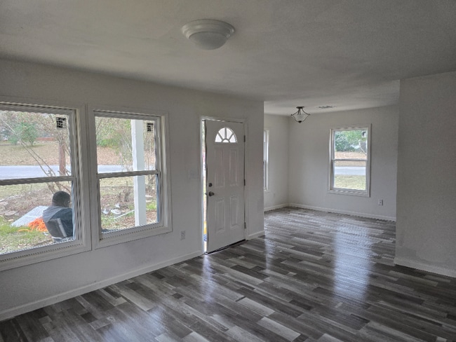 Photo - 810 S Cooper Ave