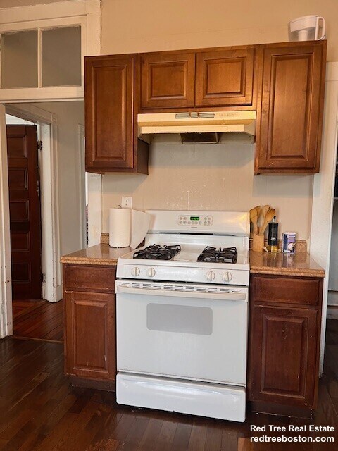 Photo - 77 Walnut St