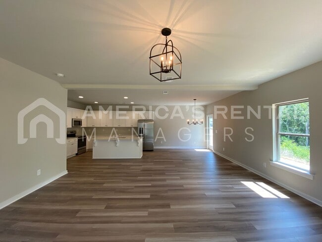 Photo - Home for Rent in Odenville, AL! Available to View with 48 Hours Notice!