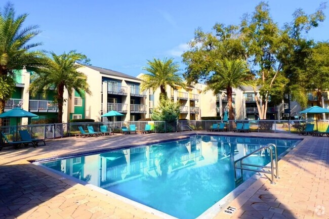 3 Pools - your perfect oasis! - Oakbrook Walk Rental