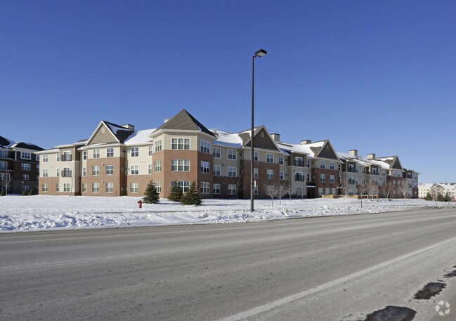 Building - Bottineau Ridge