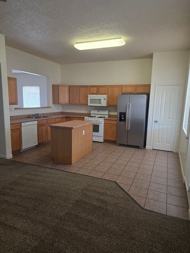 Photo - Beautiful 4 bedroom home in Cabezon